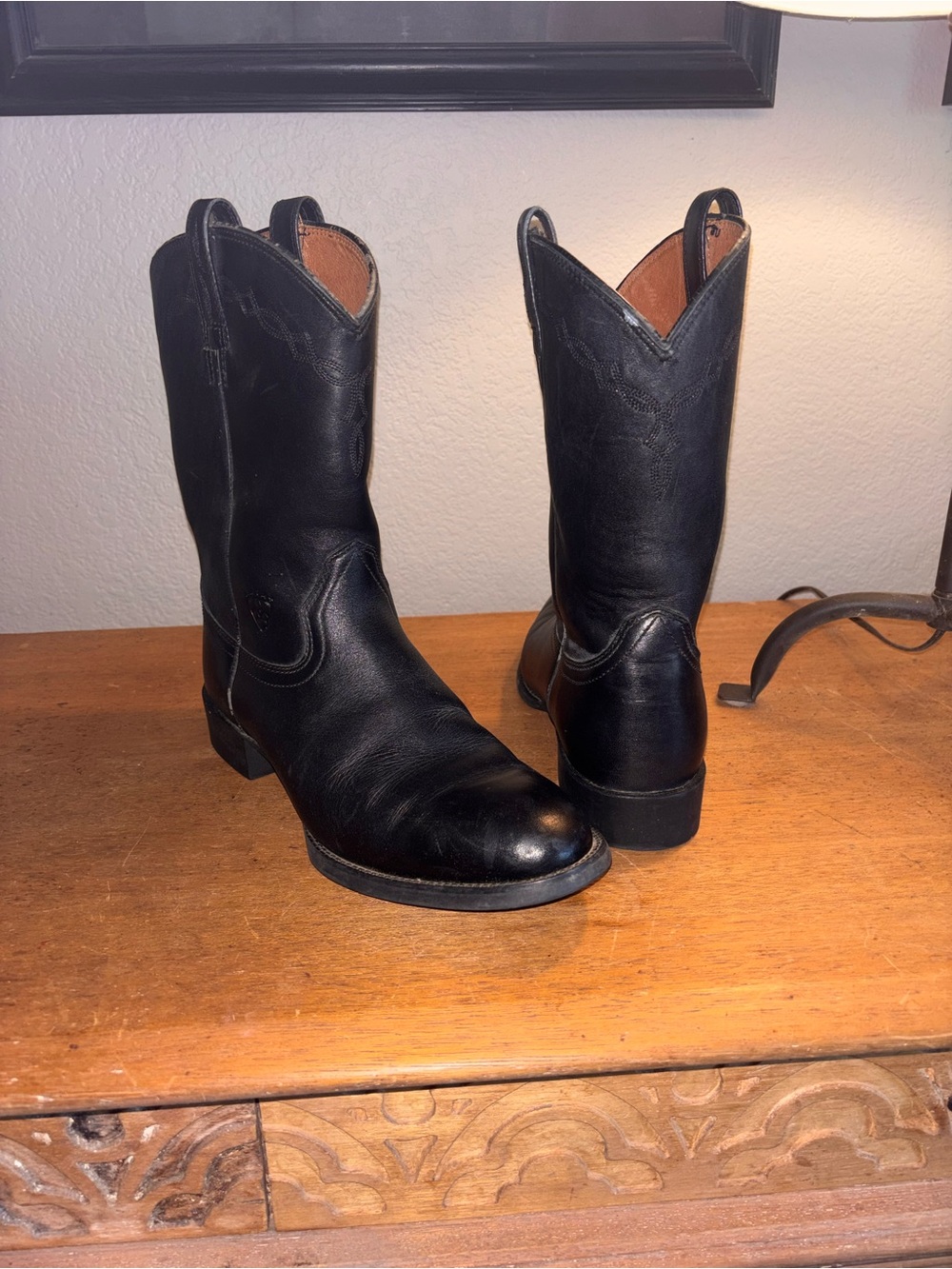 Ariat Black Leather Western Pull-On Boots